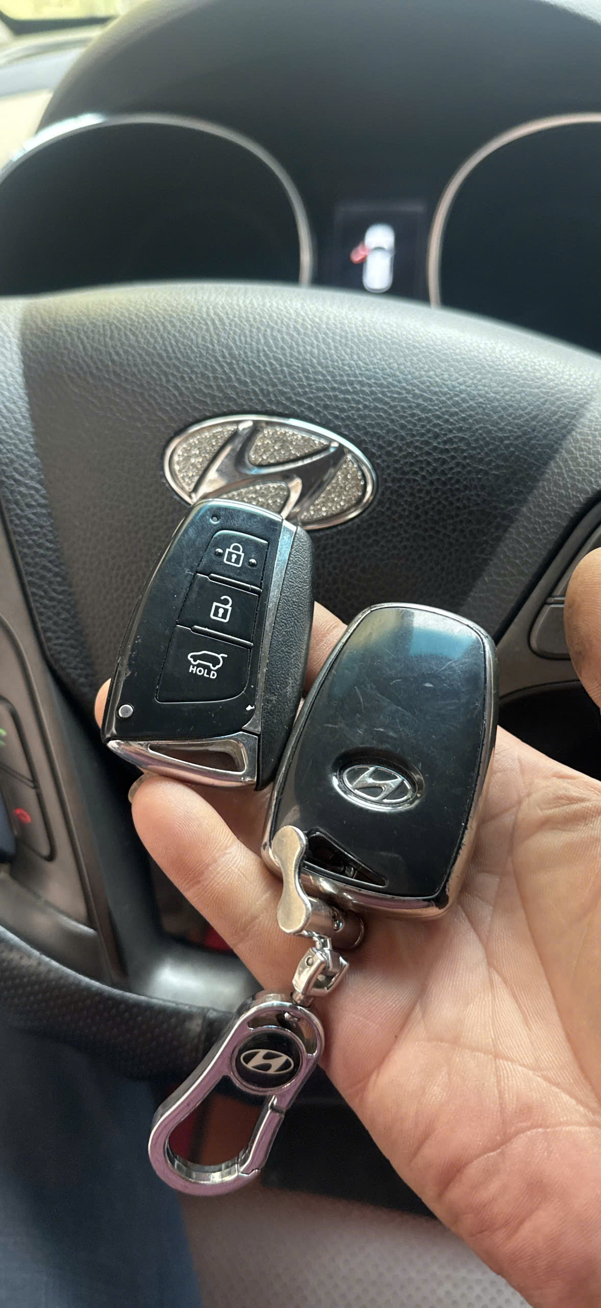 Hình ảnh làm chìa khóa xe Hyundai - Ảnh 13