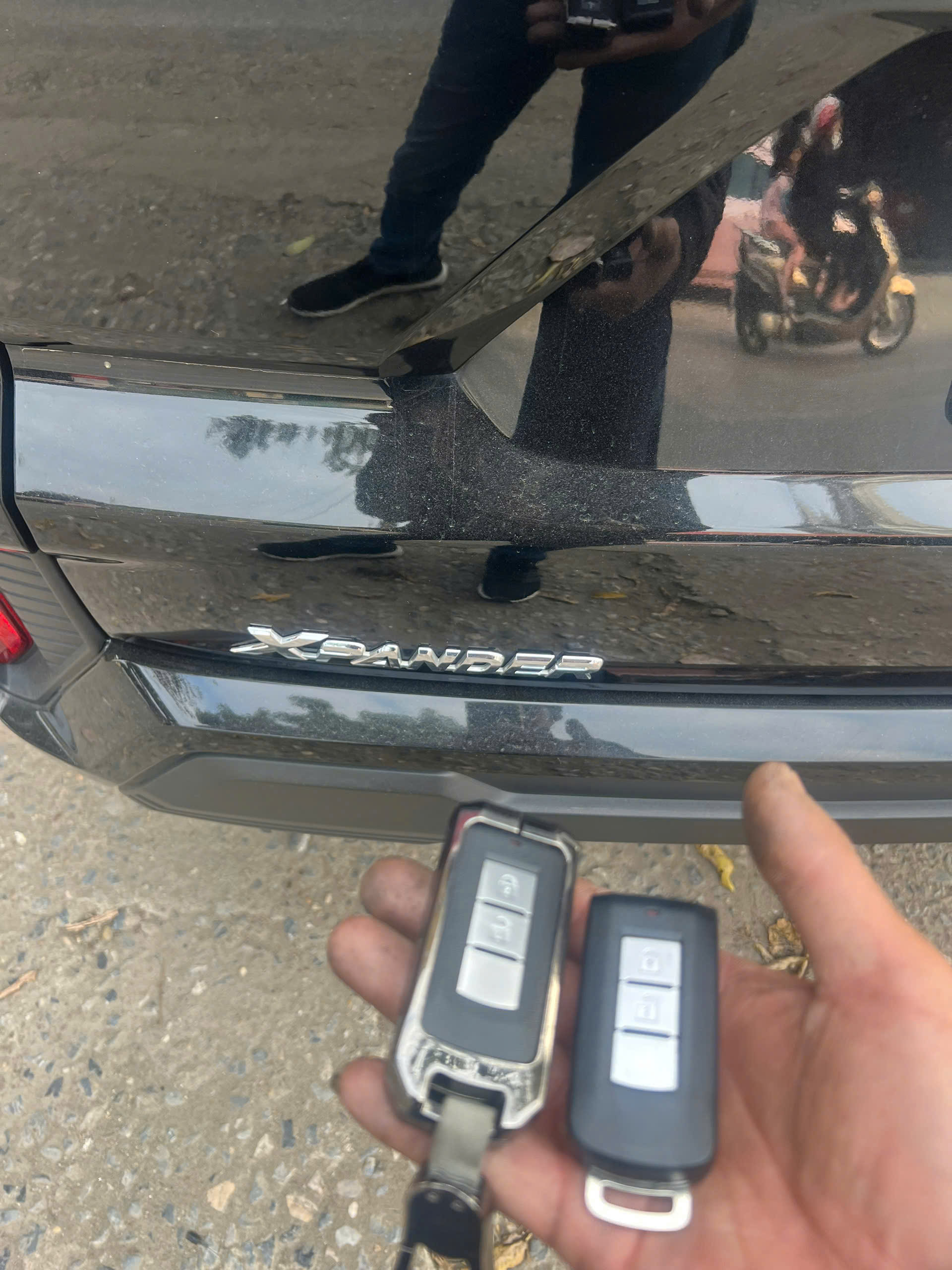 Làm Chìa Remote Gập & Smartkey Mitsubishi Xpander, Outlander, Triton Tận Nơi